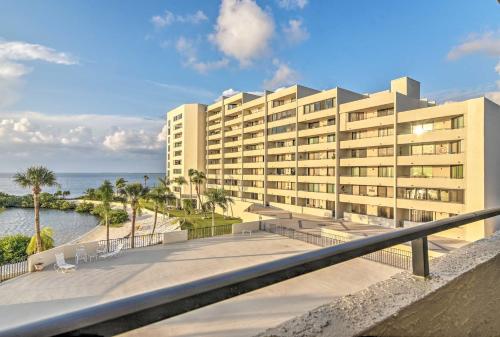 Gulf-View Hudson Condo in Waterfront Resort! in Hudson