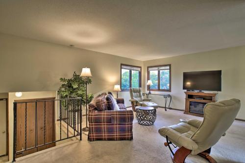 Minneapolis Home w/ Deck - 11 Mi. to Downtown