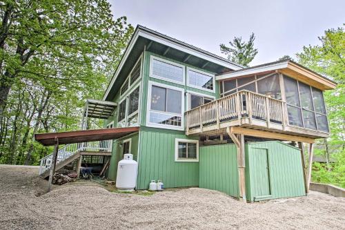 Home with Sunroom - 10-Min Walk to Boulder Beach - image 9