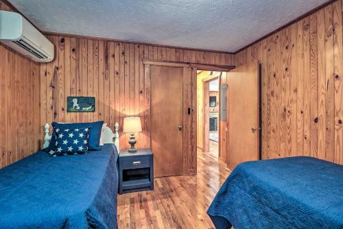 Waterfront Lake Martin Home with Grill and Beach! - image 3