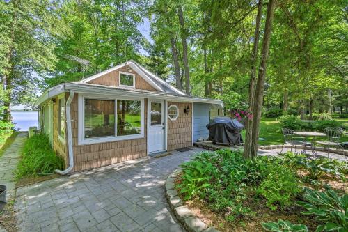 White Lake Home with Patio, Fire Pit, Boat Dock!