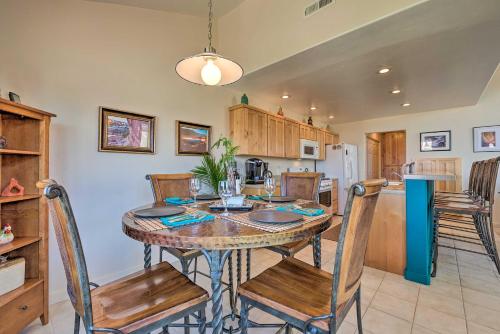 Moab Townhome with Patio - 11 Mi to Arches NP! in Moab, USA