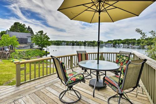 Family Cottage on Chaumont Bay, Walk Downtown