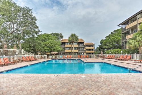 Myrtle Condo by Singleton Swash with Resort Pool!