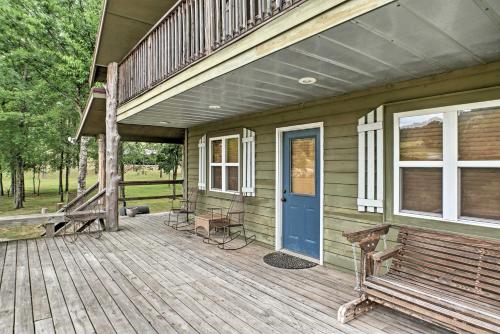 Guntersville Cabin with Fire Pit Walk to Lake! - image 3