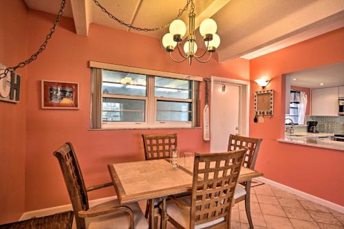 Waterfront Vero Beach Condo with Ocean-View Balcony in Vero Beach, USA