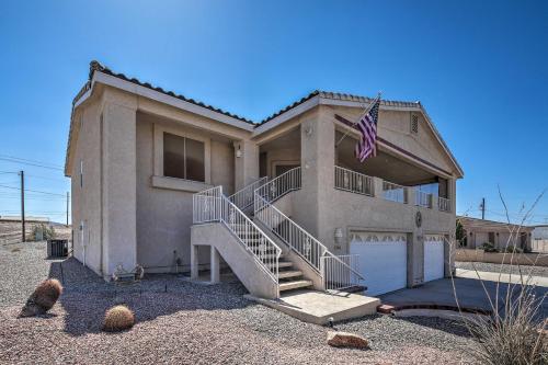 House with Grill Balcony and Views of Lake Havasu - image 4