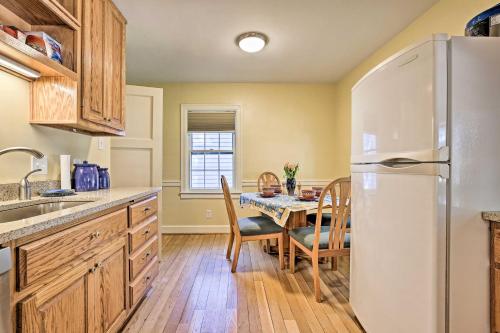 Lexington Getaway with Backyard Deck Less Than 2 Mi to UK! in Lexington (KY)