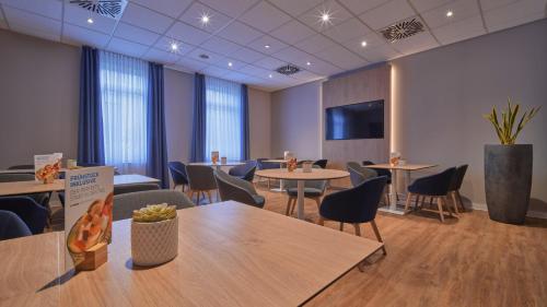 Holiday Inn Express Dortmund an IHG Hotel - image 12