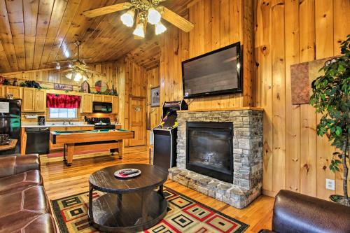 Decked-Out Cabin with Hot Tub about 2 Mi to Dollywood! - image 2
