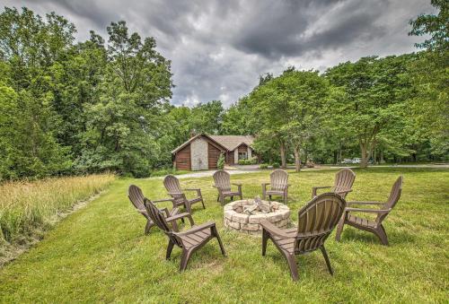 Updated Lakefront Home with Hot Tub Fire Pit Boats! - image 2