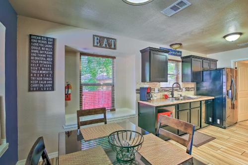 San Antonio Oasis with Yard Pool and Outdoor Bar! - image 7