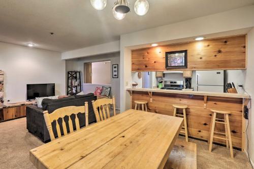 Heavenly Resort Gem with Hot Tub Access 1 Mi to Ski