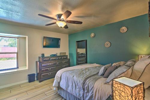 San Antonio Oasis with Yard Pool and Outdoor Bar! - image 11