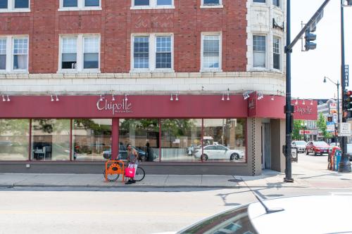 1BR Fully Equipped Apt Convenient City Location - image 4