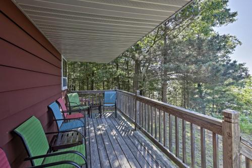 Eagle River Apartment with Private Dock and Fire Pit! - Saint Germain