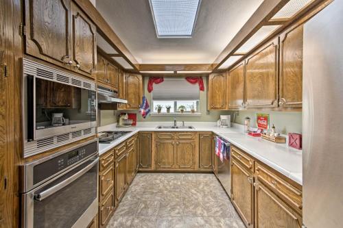 Canyon Lake Home with Yard - half Mi To Boat Launch! in Canyon Lake, USA
