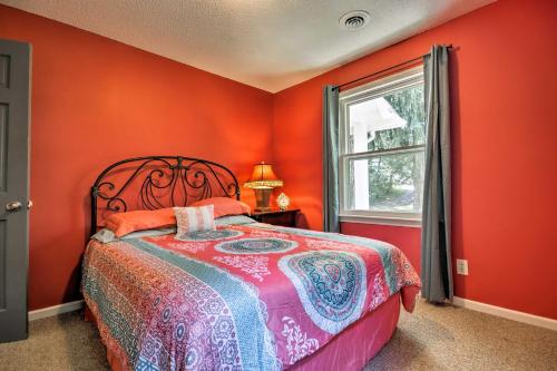 Renovated Home on Watauga River By Boat Ramp - image 7