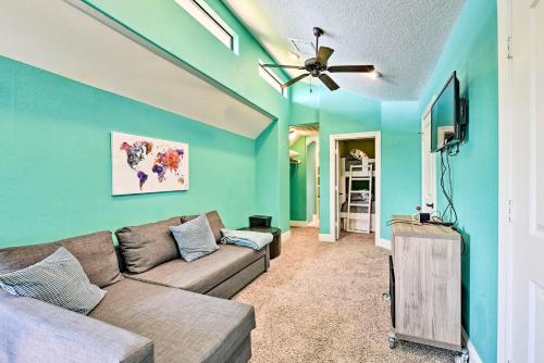 Matagorda Townhome with Deck Views Pool Access - image 3