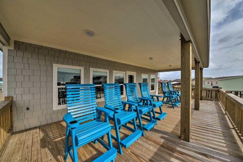 Crystal Beach Home with Deck and Ocean Views in Patton Woods, USA