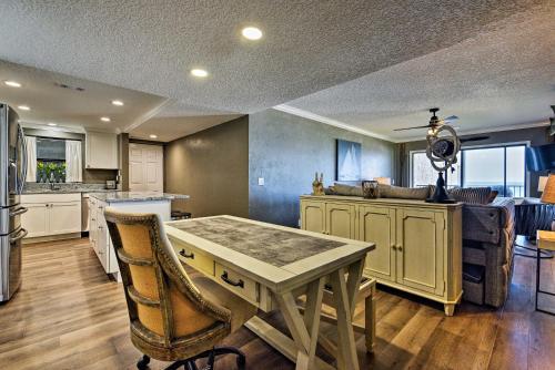 Oceanfront Daytona Beach Condo with View and Pool in Daytona Beach Shores, USA