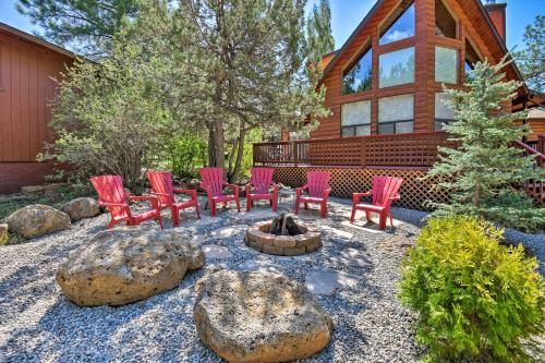 Modern Mountain Chalet: Munds Park Retreat w/ Deck