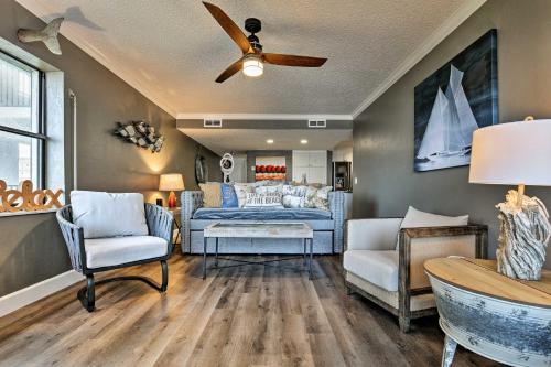 Oceanfront Daytona Beach Condo with View and Pool in Daytona Beach Shores, USA