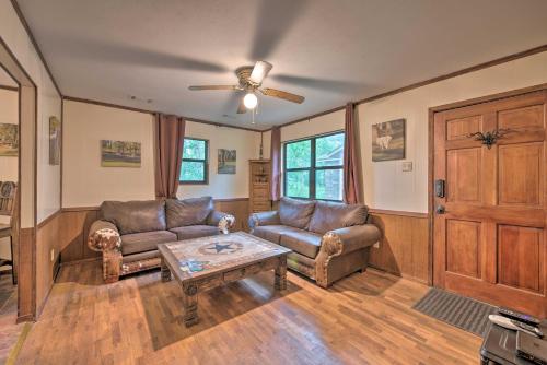 Lone Star State Home with View Modern Amenities - image 8