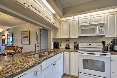 St Petersburg Condo with Views 3 Mi to Beach! - image 5