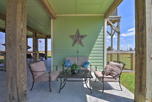 Gulf Coast Retreat with Deck Yard and Bay Views! - image 7