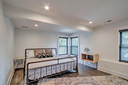 Updated Downtown Red Bank Home 5 Mi to Beach!