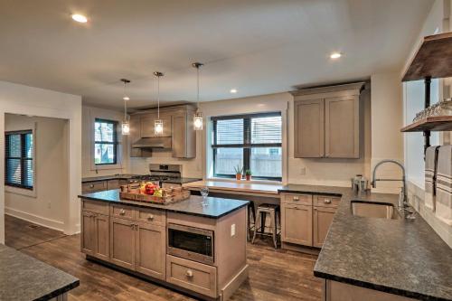 Updated Downtown Red Bank Home 5 Mi to Beach! in Red Bank (NJ)