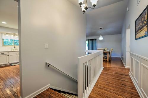 Less Than 2 Mi to the Big House Family-Friendly Home! in Lawton
