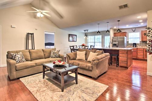 Home with Community Pool - 2 Miles to The Island! in Pigeon Forge, USA