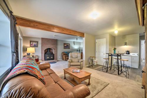 Walkout Apartment with Mtn View on Cortez Ranch in Cortez, USA
