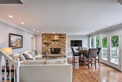 Upscale Chattanooga Home on Missionary Ridge! in Chattanooga, USA