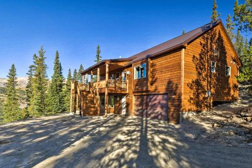 Grand Fairplay Cabin with Hot Tub and Mountain Views!