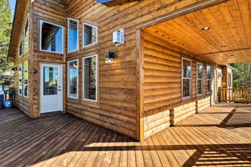 Grand Fairplay Cabin with Hot Tub and Mountain Views!