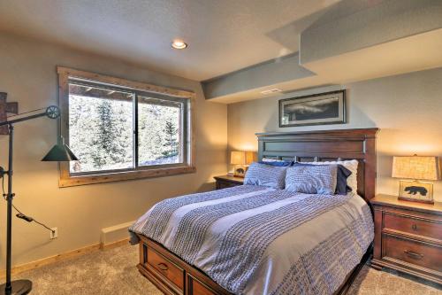 Grand Fairplay Cabin with Hot Tub and Mountain Views!