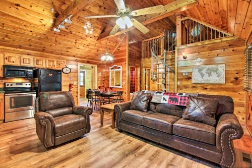 Explore Pigeon Forge Charming Cabin with Hot Tub! - image 7
