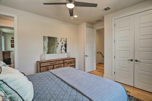 Walk to Lake Austin: Spacious Getaway w/ Patio - Tap to explore photos