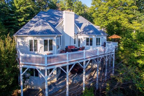 Asheville Home with Hot Tub and Lavish Game Room! - image 11