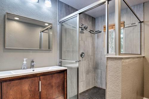 Waterfront Bungalow Studio on Rock Springs River!