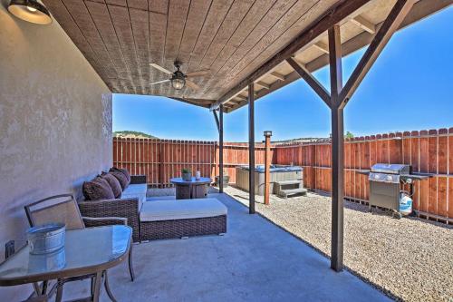 Cottage by the Lakes with Hot Tub by Lake Nacimiento - image 6