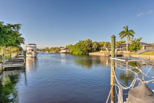 Port Charlotte Home on Canal with Lanai and Pool! - image 4