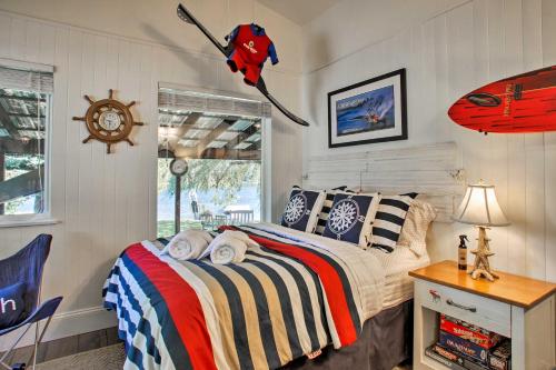The Lake House in Rathdrum with Beach and Fire Pit - image 7