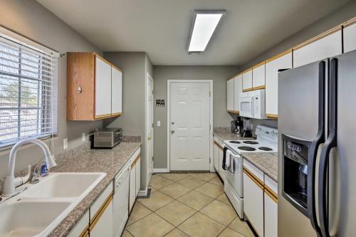 Lake Havasu City Home with Pool and Boat Parking! - image 4