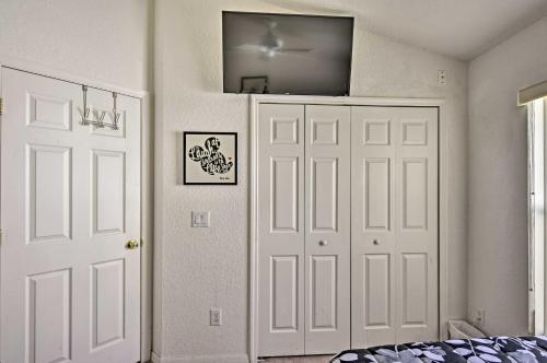 Luxury Disney Area Villa with Game Room and Pool! - image 3