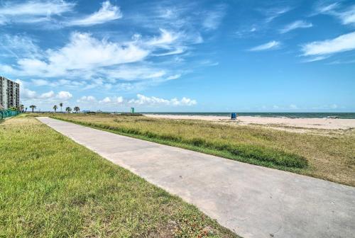 Beachfront Corpus Christi Condo with Arcade Room! - image 10