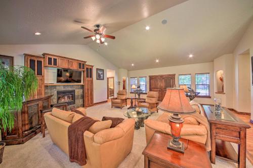 Beautiful Priest Lake Home on Golf Course! - main image